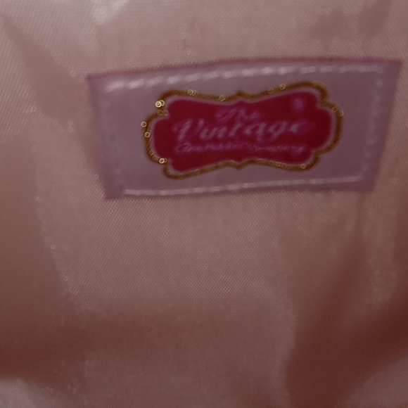 Vampire Teeth cosmetic bag! - Picture 5 of 6